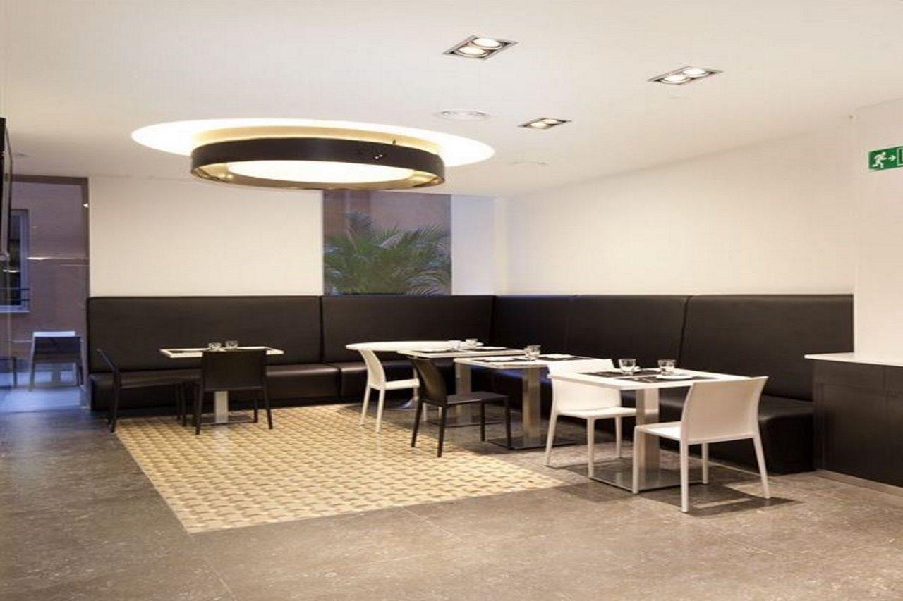 Dalia Ramblas Hotel 3*
